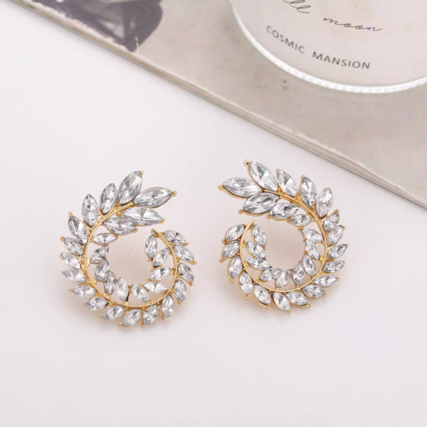 Boucles d'oreilles Zircon Fantaisie – Élégance et Brillance