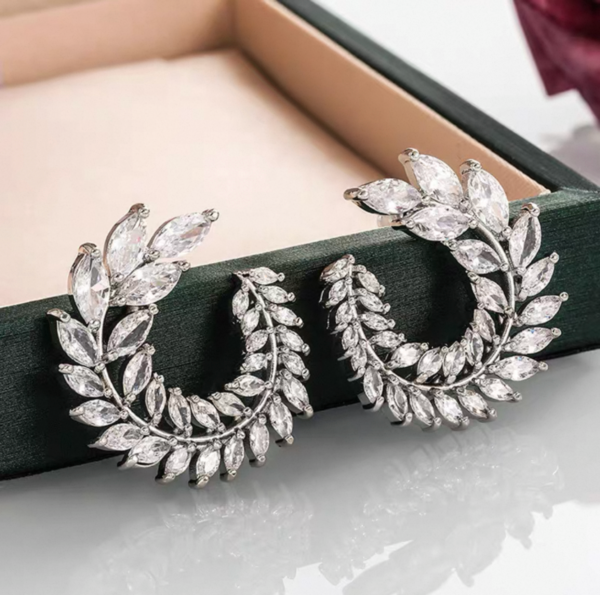 Boucles d'oreilles Zircon Fantaisie – Élégance et Brillance – Image 2