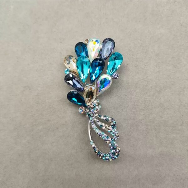 Broche Fantaisie Élégante - Luxe – Image 5