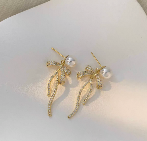 Boucles d'oreilles Zircon Perl – Élégance et Brillance-1 – Image 5